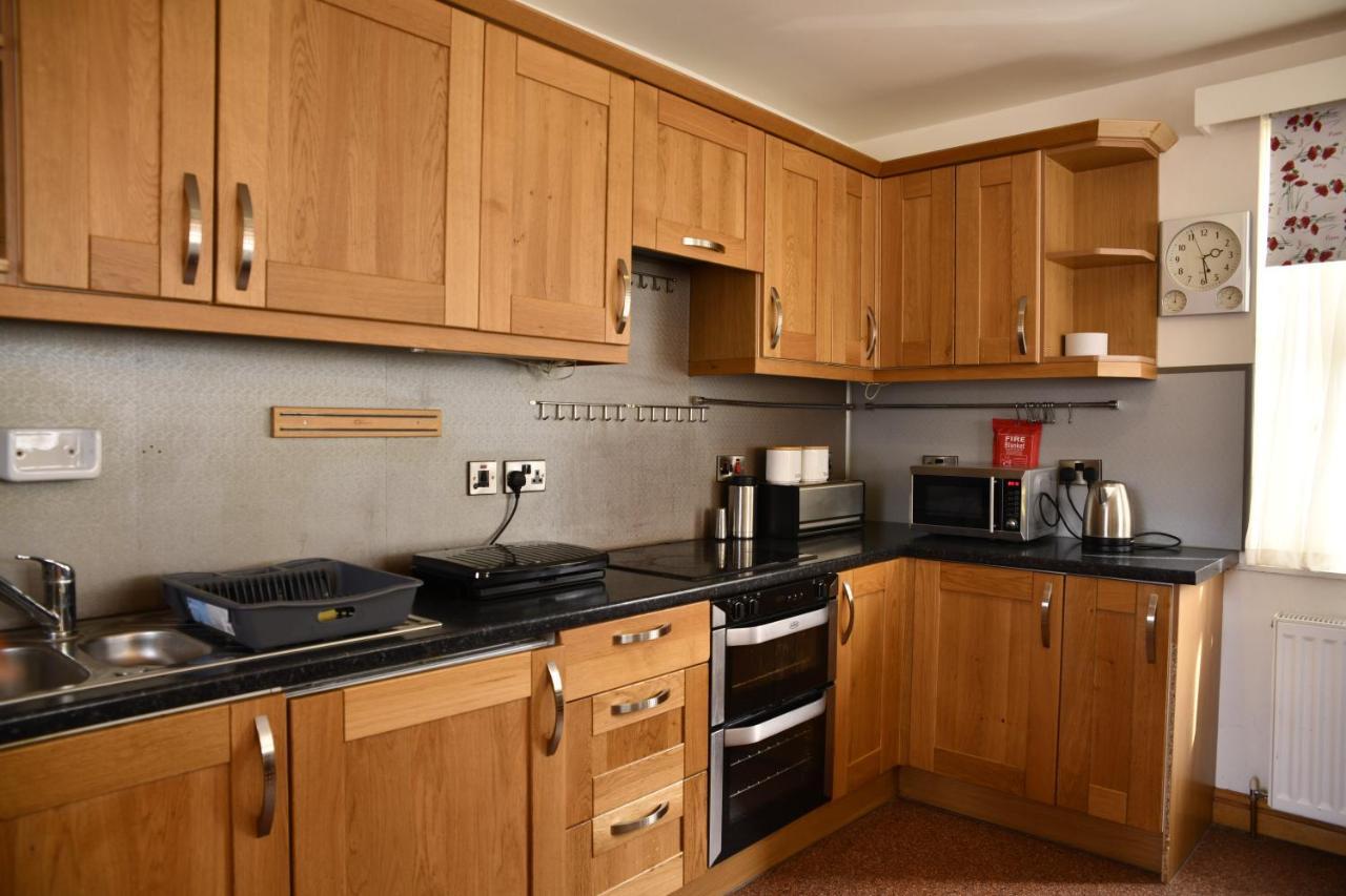 The Knighton Apartment Extérieur photo