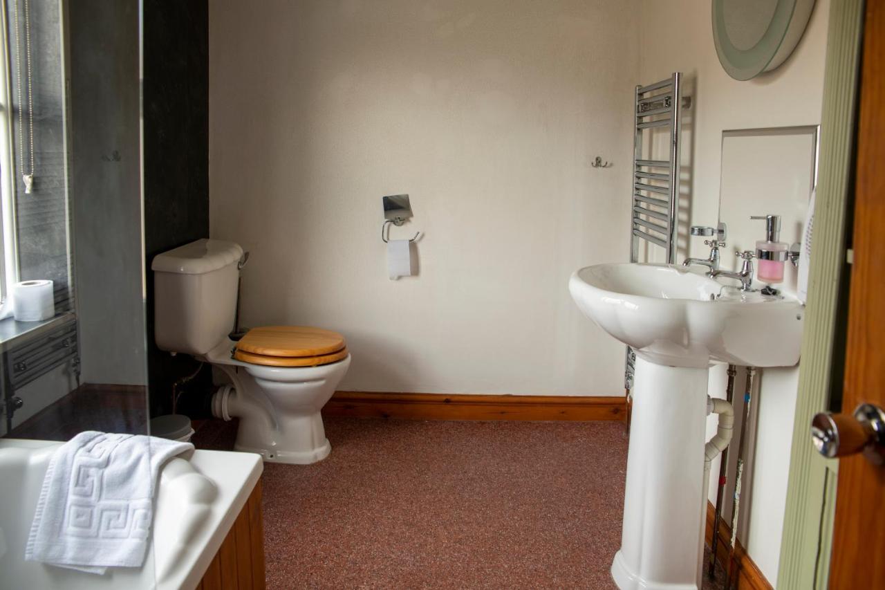 The Knighton Apartment Extérieur photo