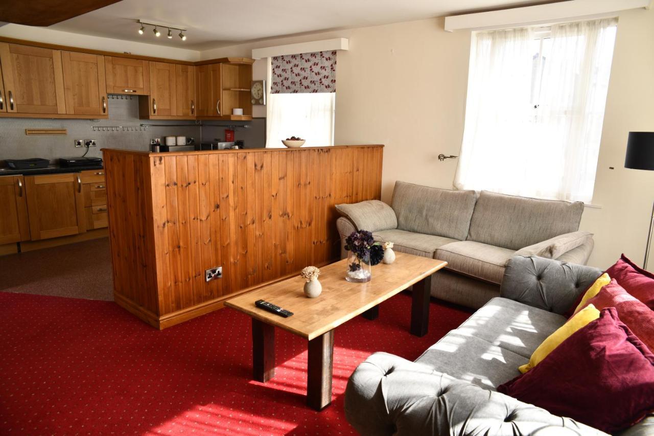 The Knighton Apartment Extérieur photo