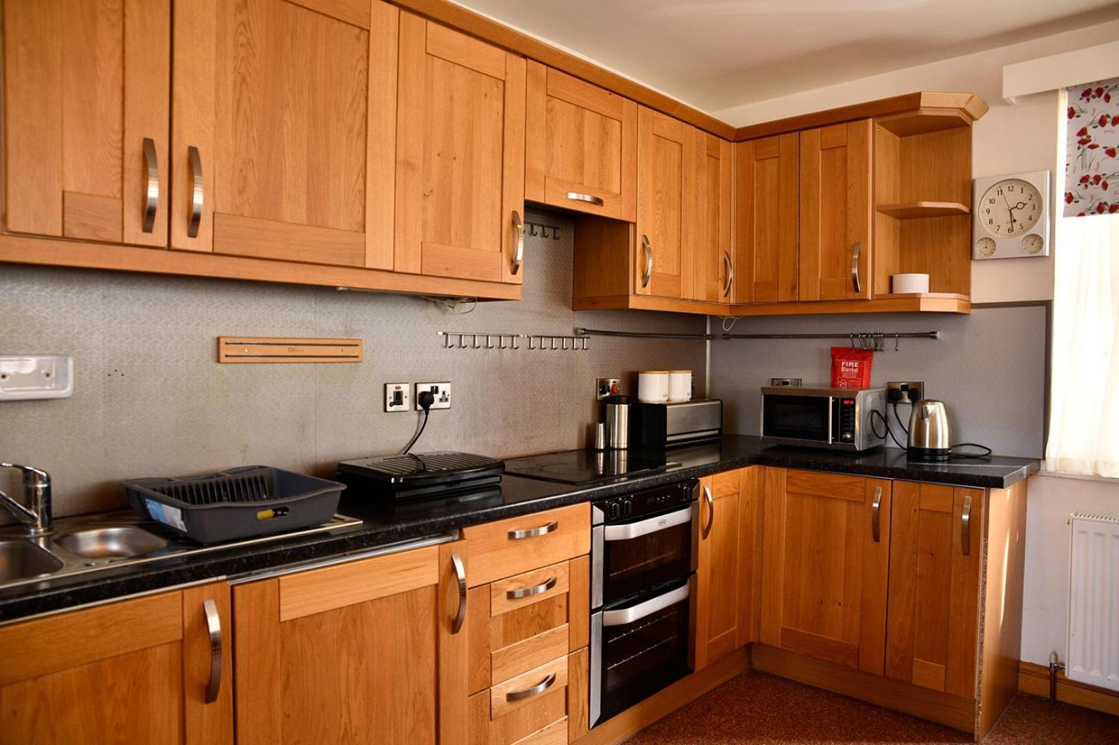 The Knighton Apartment Extérieur photo